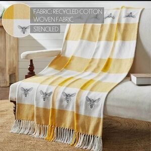 Buzzy Bees Woven Throw Blanket 50x60